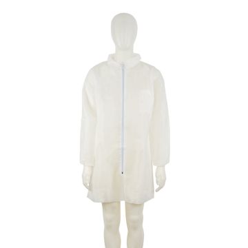 3M Disposable Polypropylene Lab Coat White